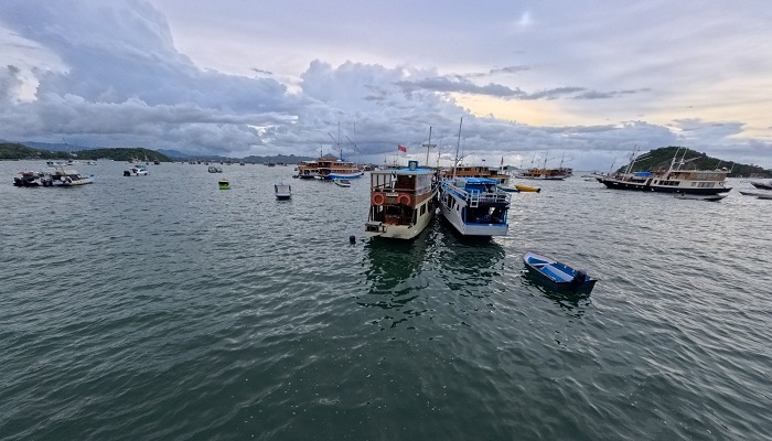 Komodo tour, komodo tour package, komodo tour indonesia best komodo tour,