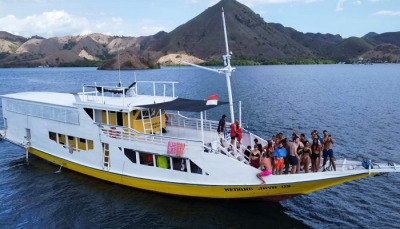 Komodo tour, komodo tour package, komodo tour indonesia best komodo tour,