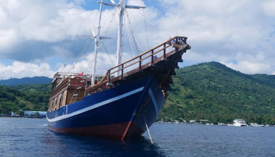 Lombok to Komodo Boat trip 4-Days 3-Night, Komodo Indonesia Tour, Komodo Cruise